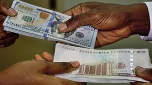 Naira Drops Marginally, Exchanges At 461.90 To A Dollar