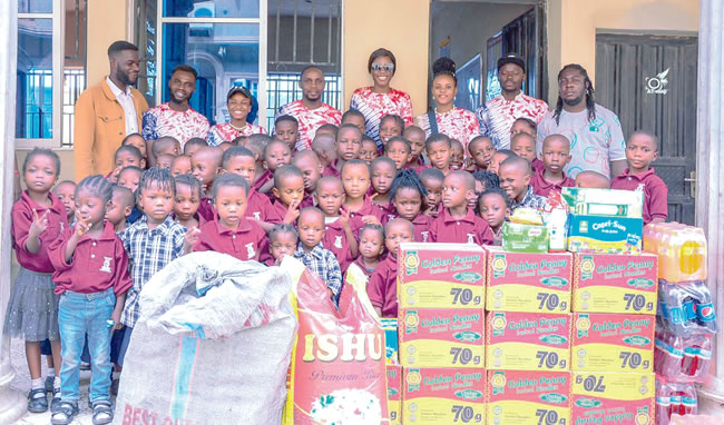 Valentine: Foundations extend love, donate to Ibadan orphans