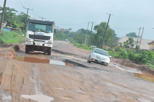 How armed robbers are taking advantage of deplorable Ibadan-Ijebu-Ode highway