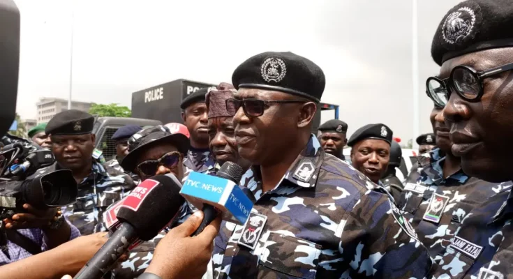 Lagos CP Makes Fresh Vow To Protesters At Lekki Toll Gate