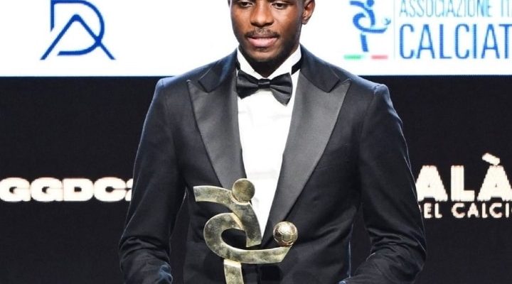 Victor Osimhen Wins Italian Footballers’ Association Award