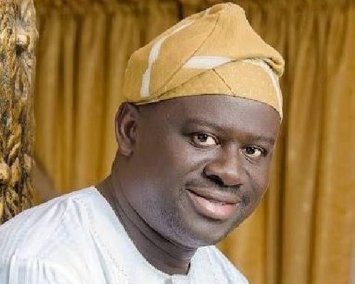 Reps member defects to APC, Abiola Makinde