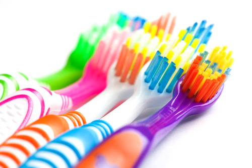 How a toothbrush can endanger your teeth