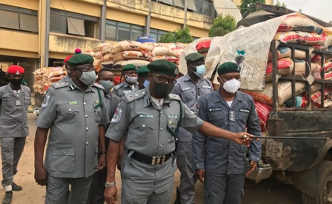 Oyo/Osun Customs revenue, Oyo/Osun Customs officers