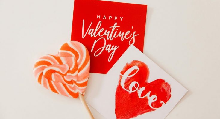 5 ways you can wish your spouse a happy Valentine's Day