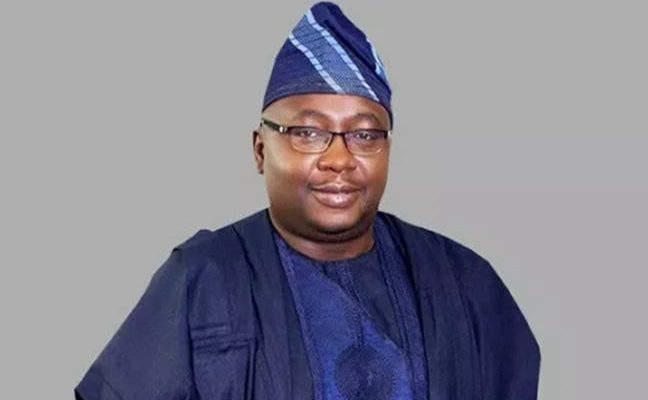 Adelabu, UCH CMD, IBEDC meet to resolve power crisis