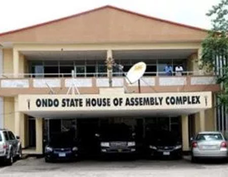Ondo lawmakers sitting Wednesday,Ondo Assembly declares former deputy speaker seat vacant, Amotekun, N30b Bond, thugs, ondo assembly,