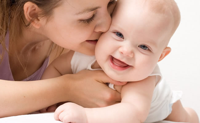 Knowing the signs of teething in babies can help react correctly