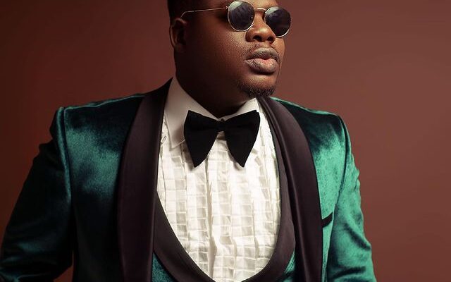 Mr Macaroni Gives 28 Fans Cash Gifts To Celebrates 28th Birthday