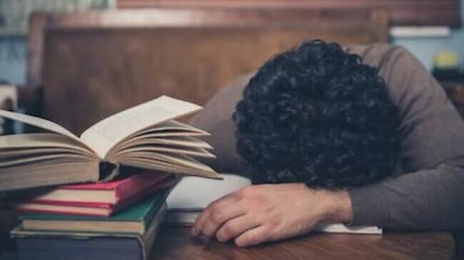 avoid sleeping while reading