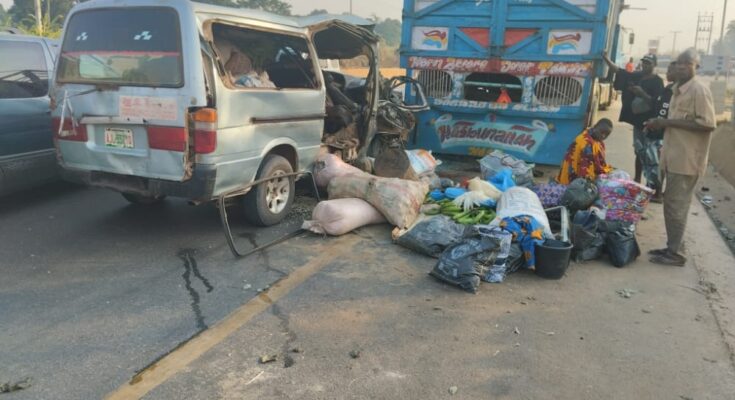 Road accident kills man, little girl, injures eight others in Anambra
