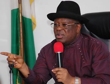Umahi orders arrest of cook over bad food served during Christmas party for widows, elders, I will not anoint any candidate, Umahi, PDP, COVID-19