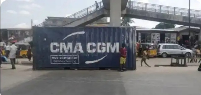 Again, Container Falls In Lagos