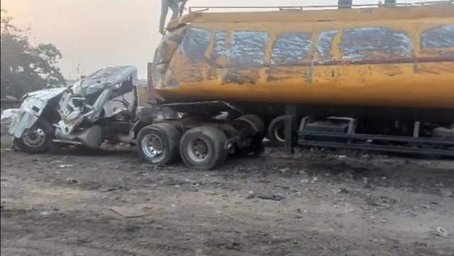 Diesel Tanker Falls On Towing Van, Kills Man, Injures Another In Lagos