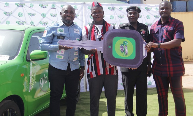 Jos winners receive car