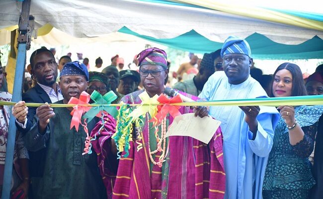 Osemawe hails Lawmaker over Establishment of Skill Acquisition Centre in Ondo