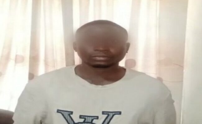 Police arrest gang leader over torture of 89