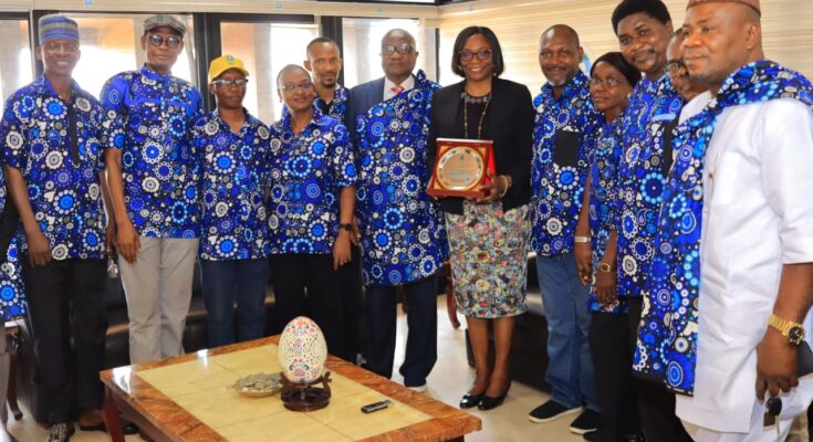 UNILAG VC, Prof. Folasade receives Arts Alumni, asks Nigerians to take pride in themselves