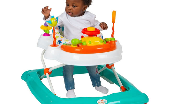 Why baby walkers may do more harm than good—Experts