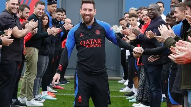 World Champion Messi given hero's welcome as he returns to PSG