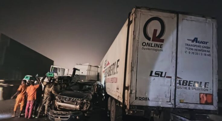 14 vehicles crash in multiple accidents at Kara bridge on Lagos -Ibadan Expressway