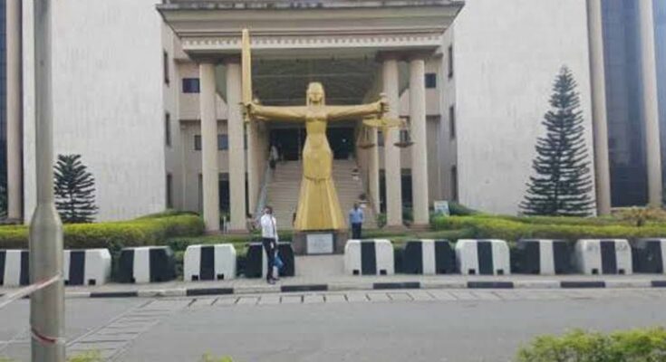 DEVELOPING: Legal fireworks begin at Supreme Court as states challenge FG's naira redesign policy