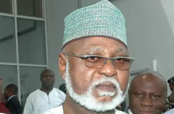 Former Head Of State, Abubakar Urges Electorate To Vote Their Consciences