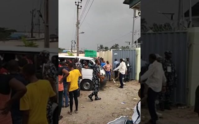 INEC officials just dispatching election materials to polling centres at 1:56p.m in  Delta State