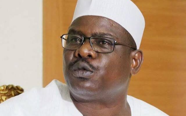 New Naira Notes: Nigerian soldiers fighting Boko Haram find it hard to buy food - Ndume