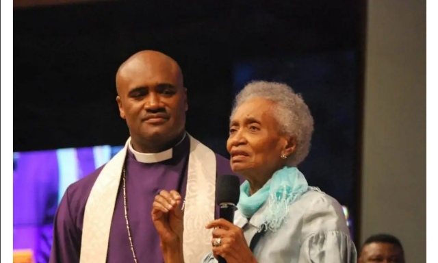 Paul Adefarasin Announces Mother's Death At 98