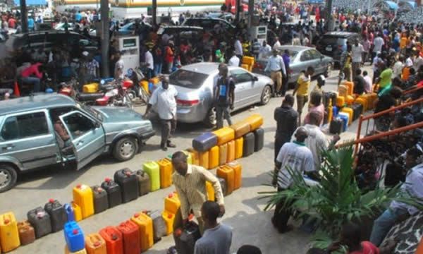 Petrol Scarcity Will End In Two Weeks – IPMAN Assures