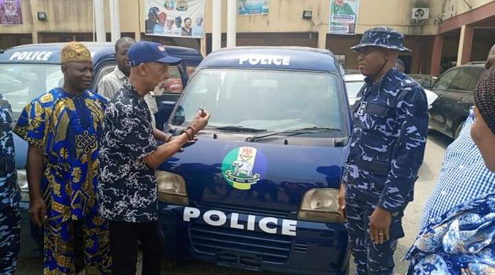 Poll: Lagos LG presents operational vehicles to police