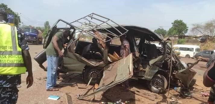 10 Feared Dead As Commercial Bus Rams Into Cement-Laden Truck In Enugu (Photos)