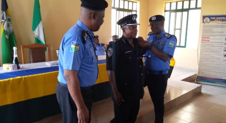 Police decorate promoted officers with new ranks in Osun