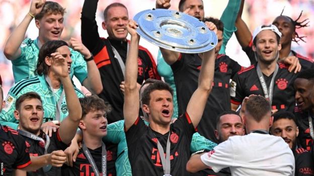 Bayern Munich Win 10th Bundesliga Title Ahead Of Borussia Dortmund