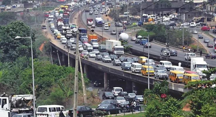 FRSC issues traffic alert to Lagos travellers