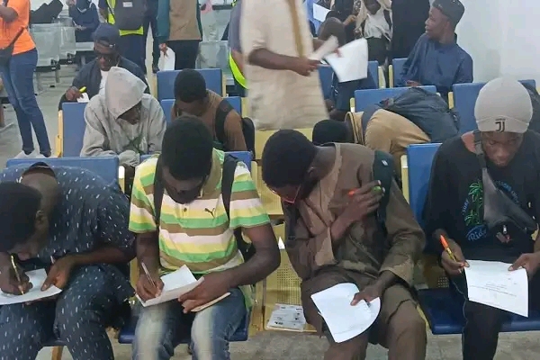 Sudan Crisis: 126 Stranded Nigerians Arrive