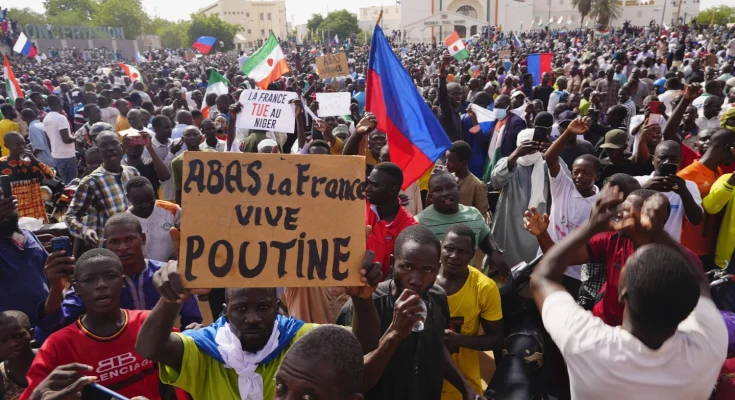 Supporters Of Coup Attack French Embassy In Niger Republic (Video)