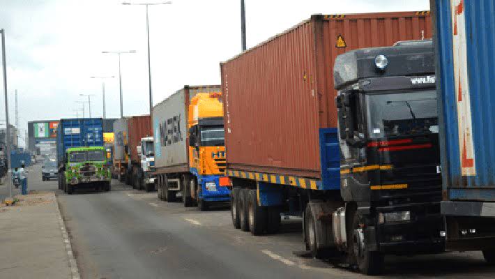 Trouble looms as thousands of truckers fail Lekki Port Truck registration