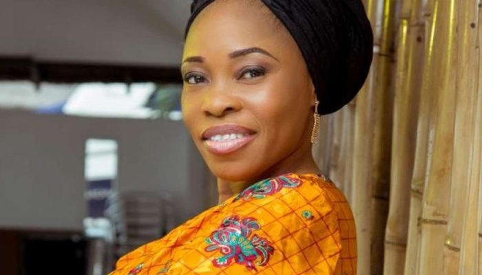 ‘Aboru Aboye’ purely Yoruba language, not for Ifa priests – Tope Alabi