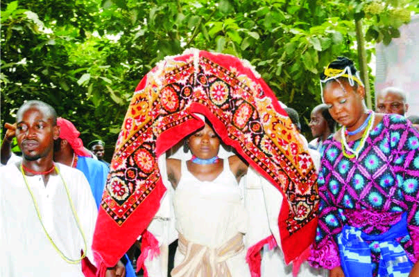 Osun Festival: Amazing facts about 'Arugba', the calabash-carrying votary virgin