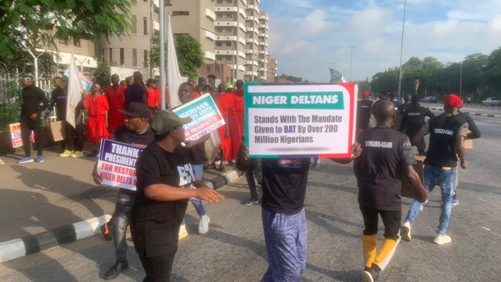 PRO-TINUBU GROUP AT COURT OF APPEAL COMPLEX