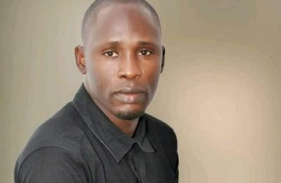 Ex-Oyo LG boss, Omiyale is dead