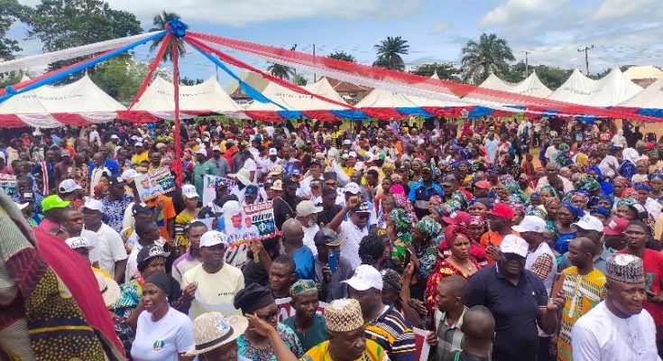 Massive crowd as supporters hold rally for APC's Ododo in Ajaka, Kogi East