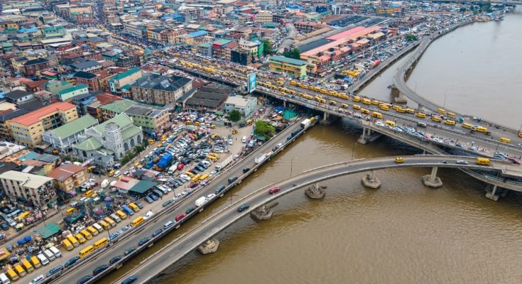 Lagos orders motorists to vacate all bridges