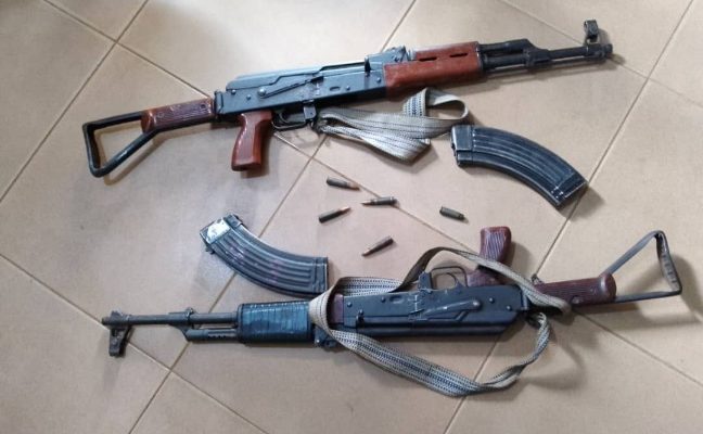 Police foil robbery attack in Anambra, recover two AK-47 rifles