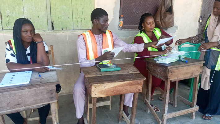 LOKOJA POLLING WITH NO VOTERS