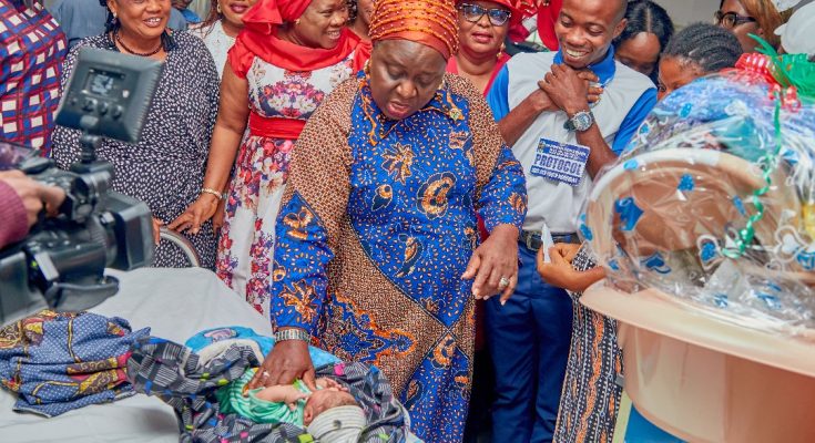 Akwa Ibom First Lady welcomes Christmas baby with lots of gifts