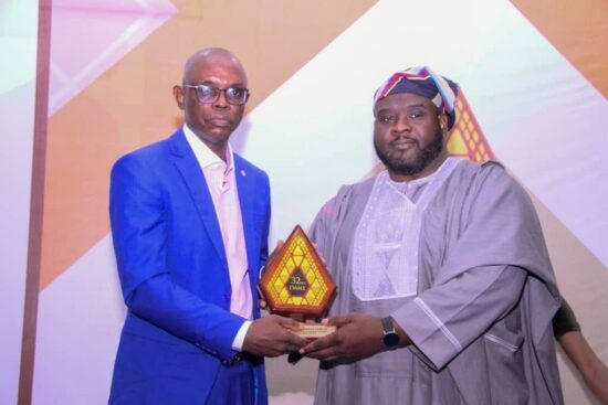 Makinde congratulates Tribune columnist Olagunju on DAME award