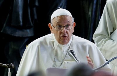 Pope calls for end to Gaza war, freedom of hostages